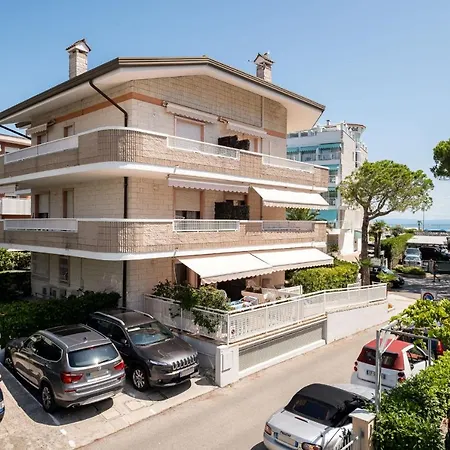 - Ammiraglia Appartamento Lignano Sabbiadoro