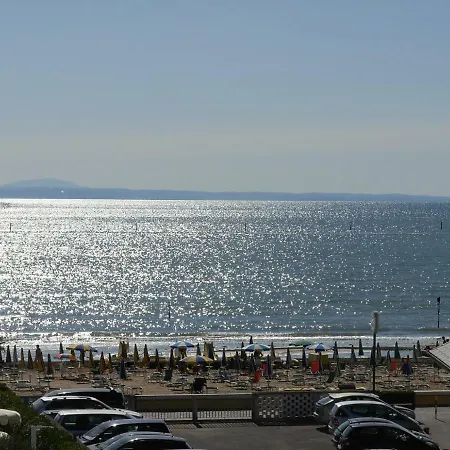 - Ammiraglia Apartment